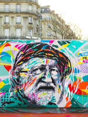 LrsquoABBE PIERRE 10 ANS DEJA by Jo Di Bona Place de la Republique Paris 20178212photo Alexandre Gallosi 1